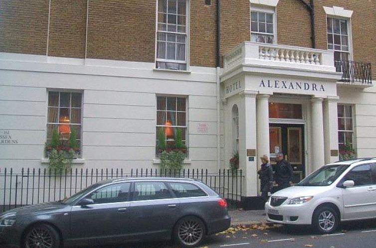 Alexandra Hotel