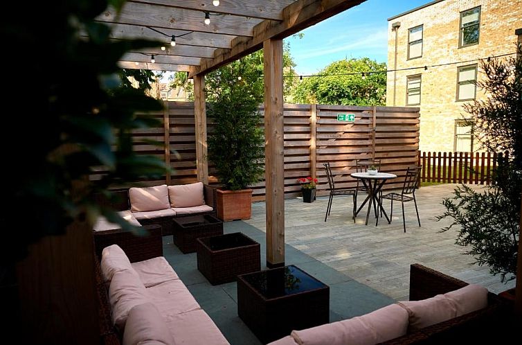 The Lodge Hotel - Putney