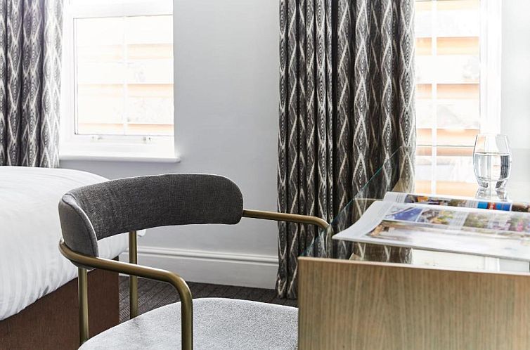 The Lodge Hotel - Putney