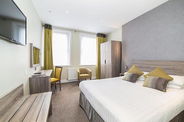 Phoenix Hotel