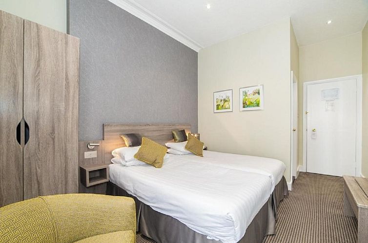 Phoenix Hotel