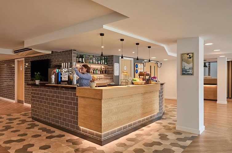 Holiday Inn Express London Limehouse, an IHG Hotel