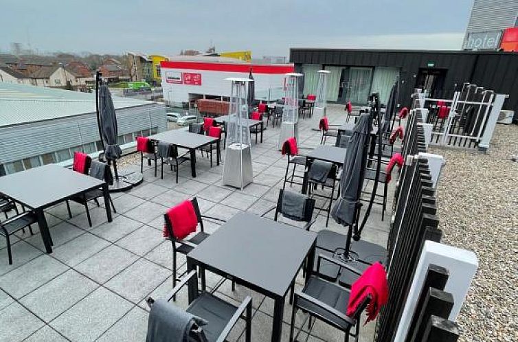 Holiday Inn London West, an IHG Hotel