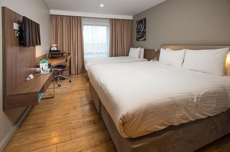 Holiday Inn London West, an IHG Hotel