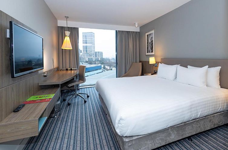 Holiday Inn London West, an IHG Hotel