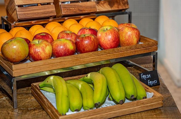 Holiday Inn London West, an IHG Hotel
