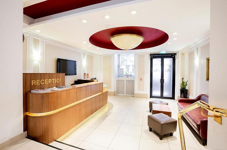 Astor Court Hotel