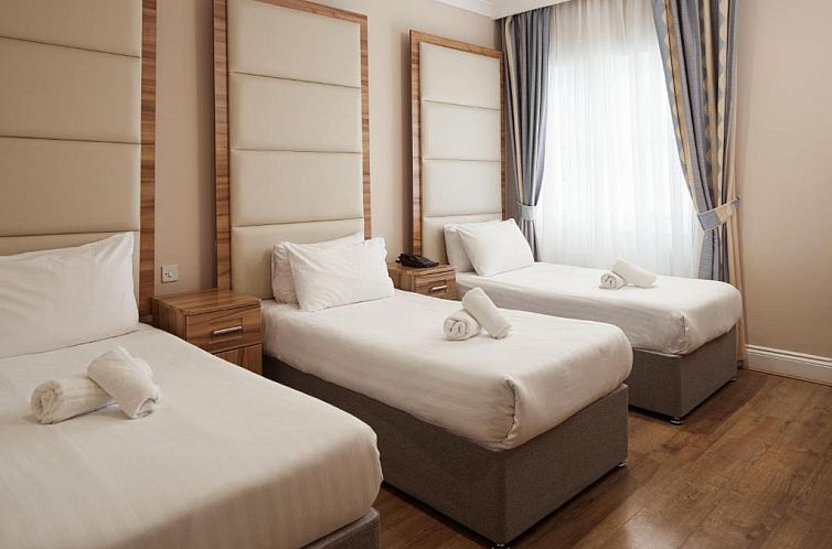 Royal Eagle Hotel