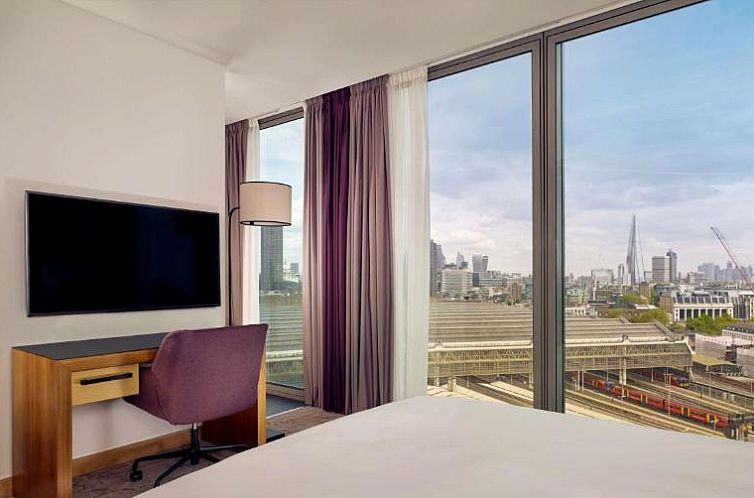 Park Plaza County Hall London