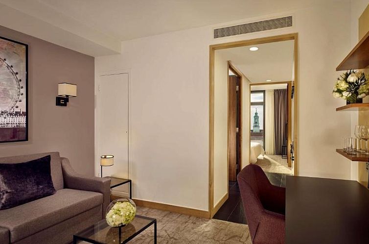 Park Plaza County Hall London