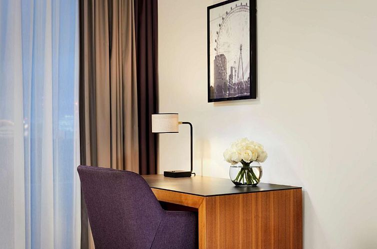 Park Plaza County Hall London