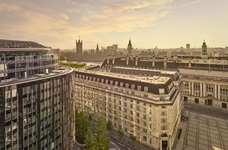 Park Plaza County Hall London