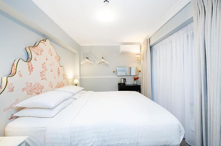 Americana Hotel