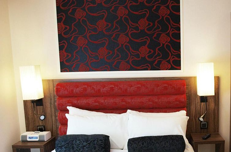Simply Rooms & Suites