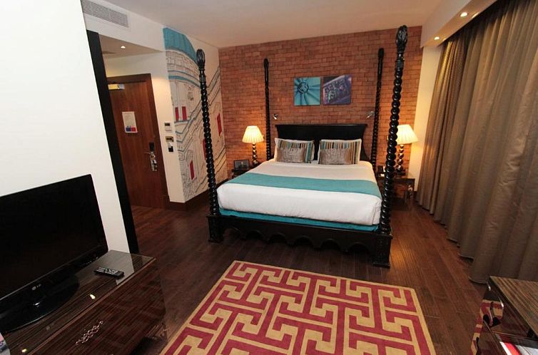 Hotel Indigo London Tower Hill, an IHG Hotel