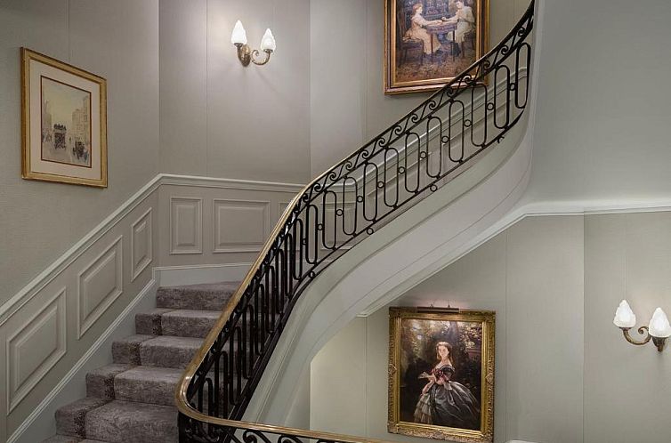 47 Park Street - Grand Residences by Marriott