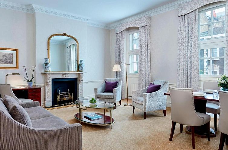 47 Park Street - Grand Residences by Marriott