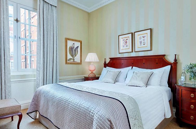 47 Park Street - Grand Residences by Marriott