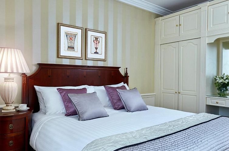 47 Park Street - Grand Residences by Marriott