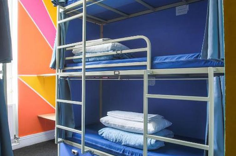 Smart Hyde Park View Hostel