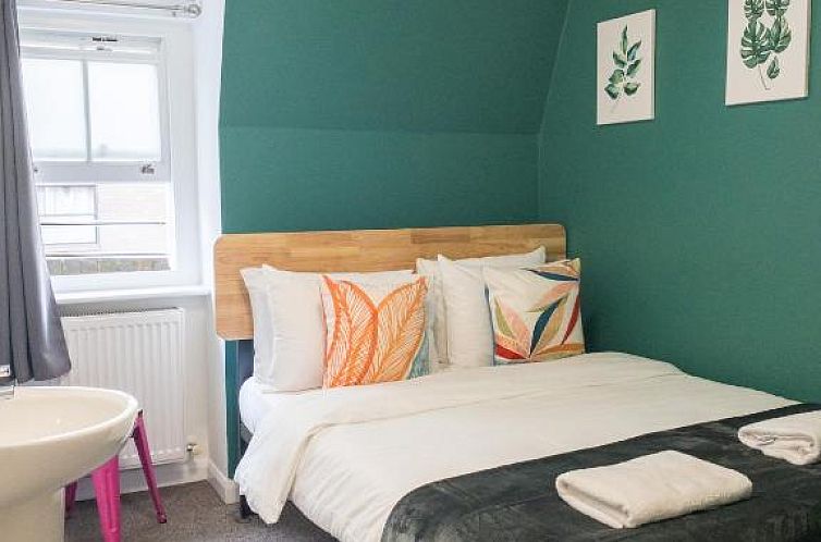 Smart Hyde Park Inn Hostel