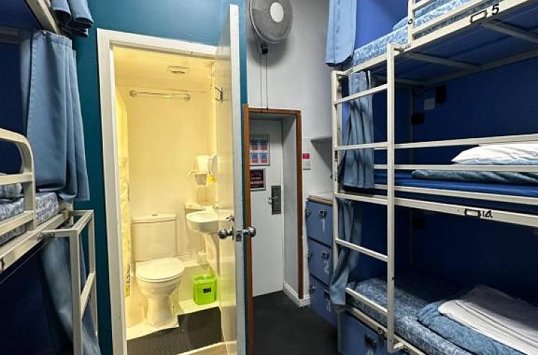 Smart Hyde Park Inn Hostel