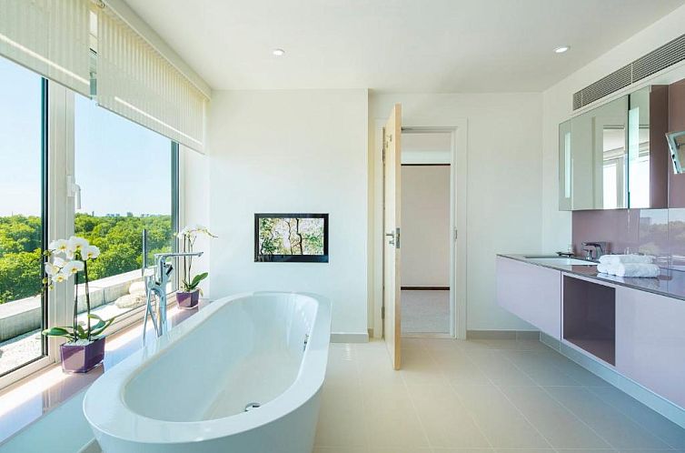 COMO Metropolitan London