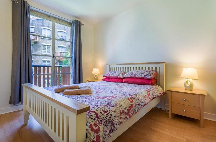 London Tower Bridge Apartments