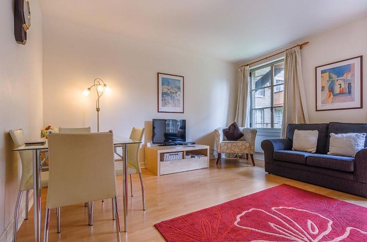 London Tower Bridge Apartments