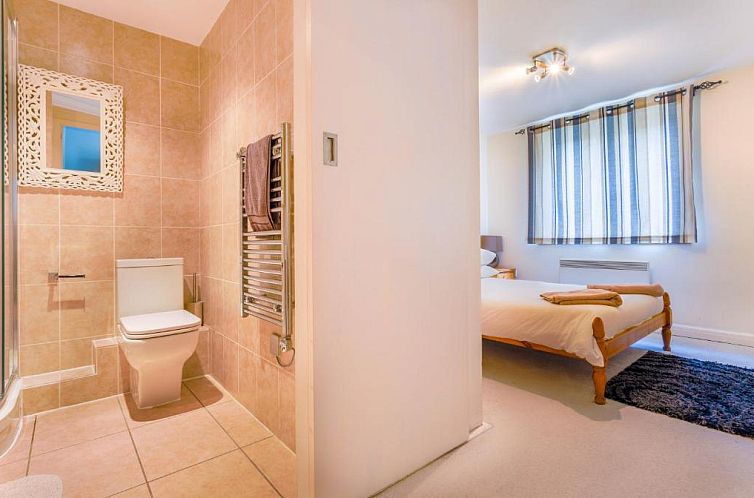 London Tower Bridge Apartments