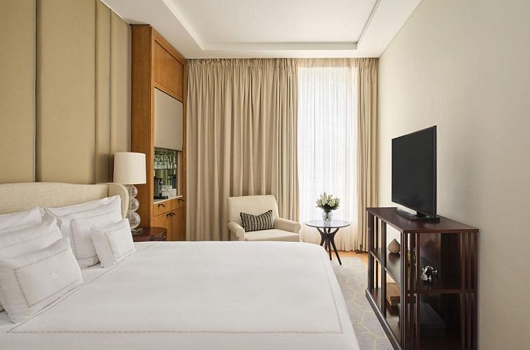 Corinthia London