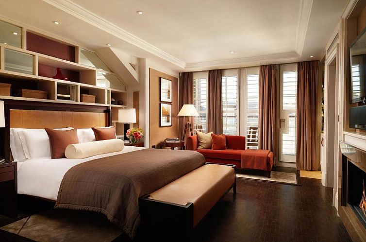 Corinthia London