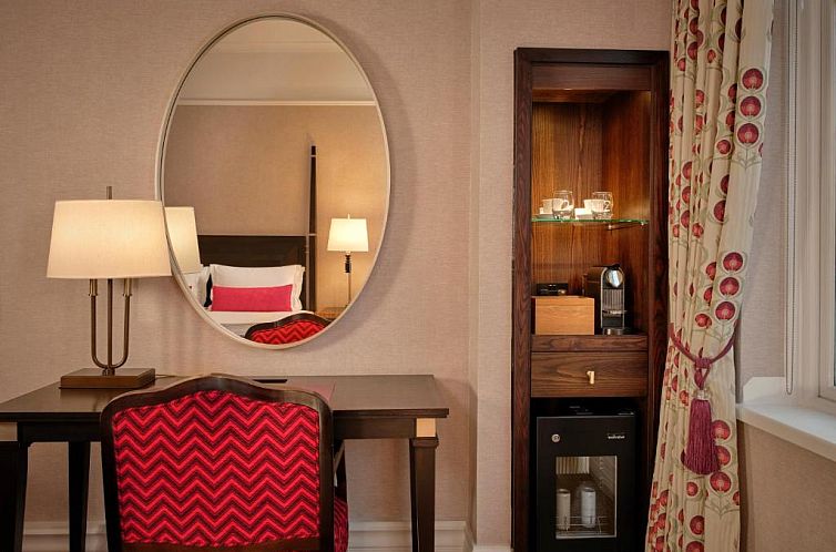 St. Ermin's Hotel, Autograph Collection