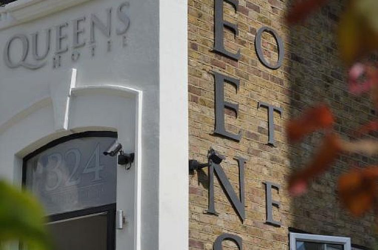 Queens Hotel