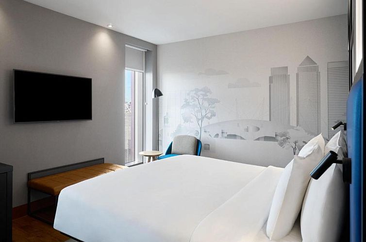 Aloft London Excel