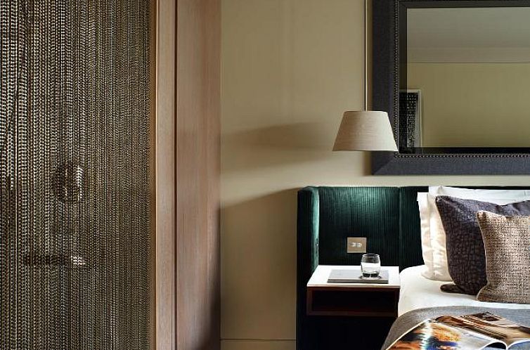 The Hari London