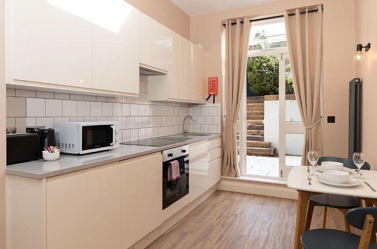 Lamington Apartments, Hammersmith