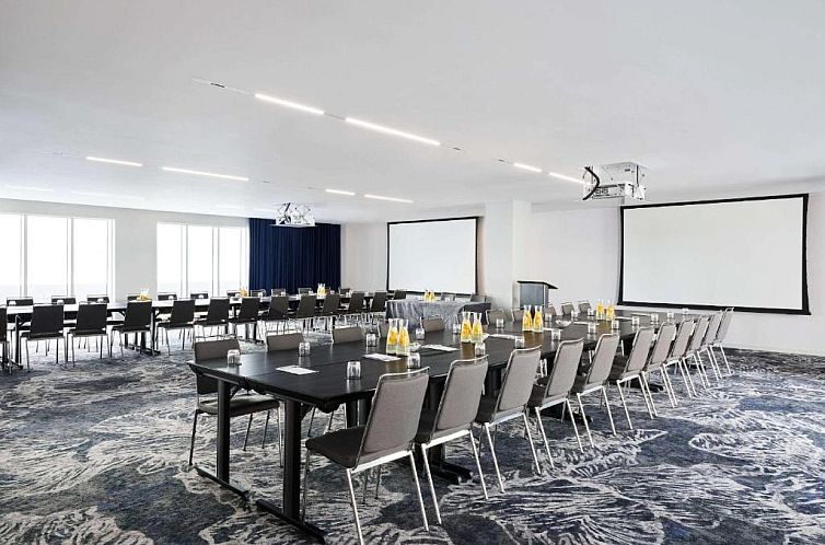 Holiday Inn London- Stratford City, an IHG Hotel