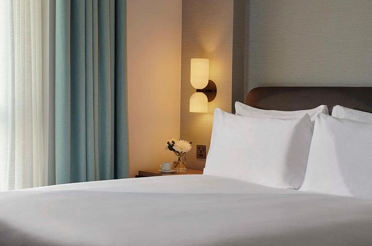 Staybridge Suites London- Stratford, an IHG Hotel