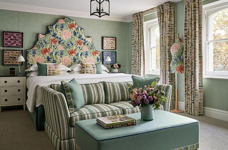 Knightsbridge Hotel, Firmdale Hotels