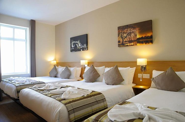 Kings Cross Inn Hotel