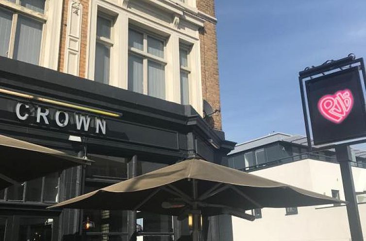 PubLove @ The Crown, Battersea