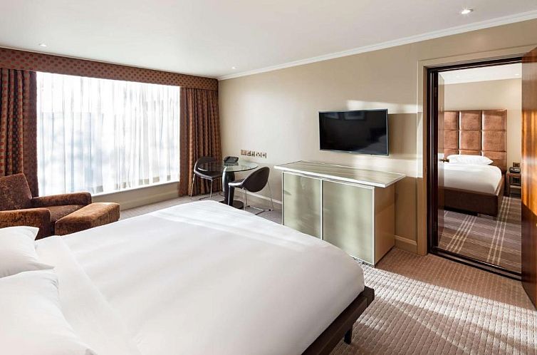 Radisson Blu Edwardian Heathrow Hotel & Conference Centre, L