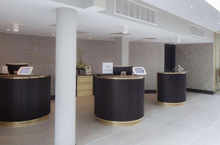 DoubleTree by Hilton London Heathrow Airport
