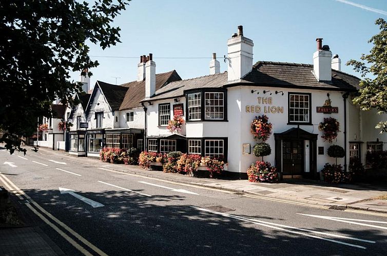 The Red Lion Hotel