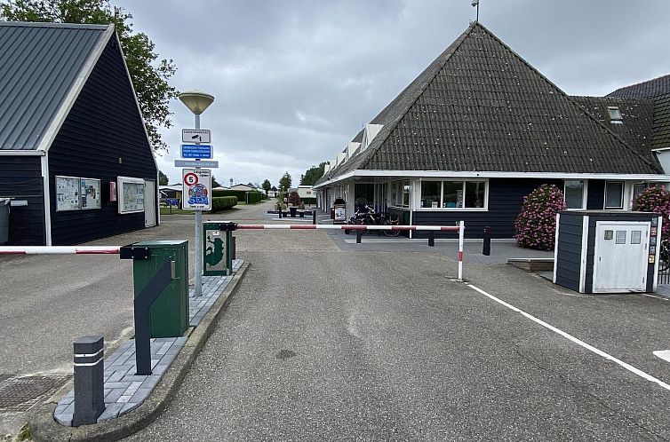 VZ1031 Stacaravan in Wemeldinge