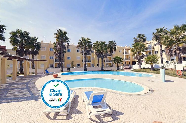 Praia da Lota Resort – Beachfront Apartments