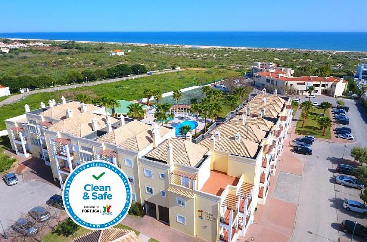 Praia da Lota Resort – Beachfront Apartments