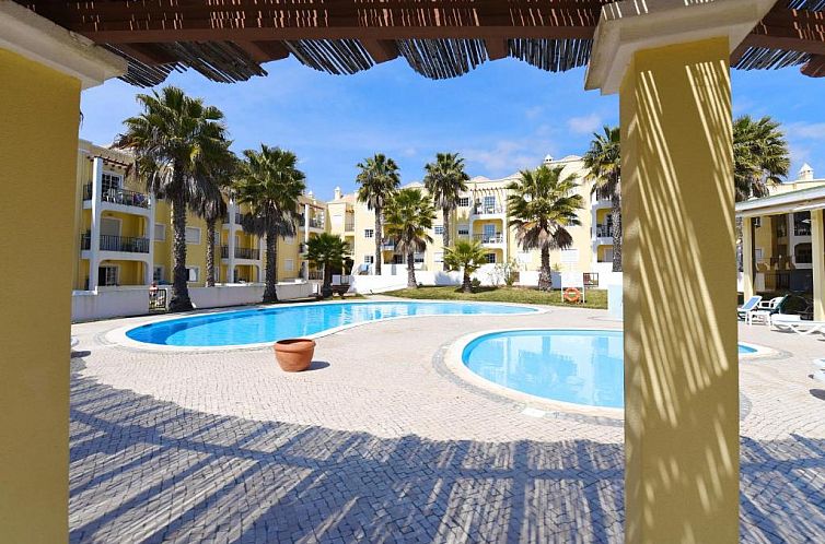 Praia da Lota Resort – Beachfront Apartments