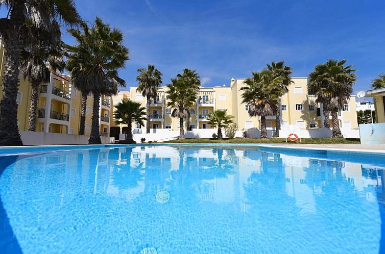 Praia da Lota Resort – Beachfront Apartments